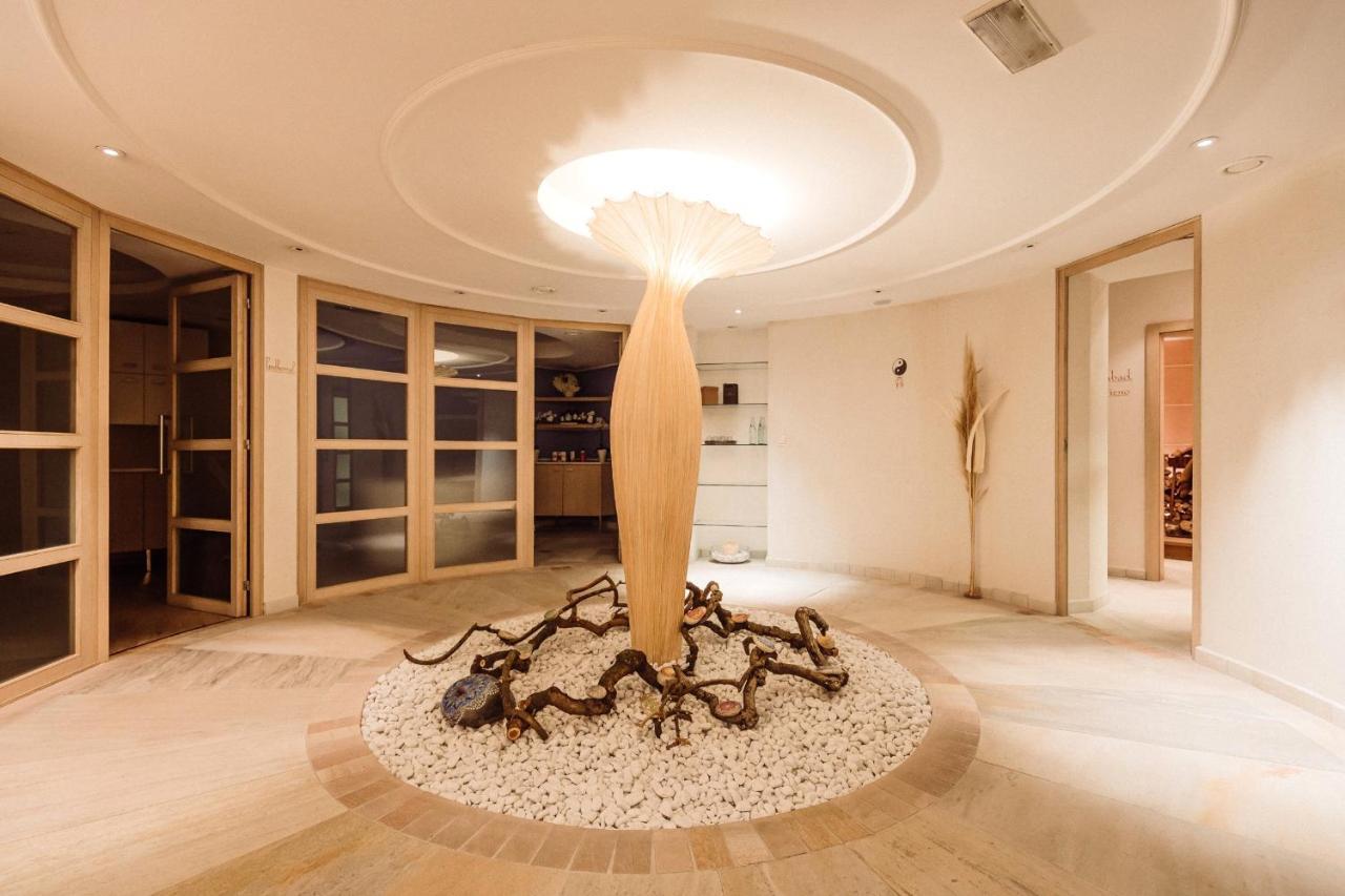 Hotel Castel Rundegg (Adults Only) Мерано Экстерьер фото